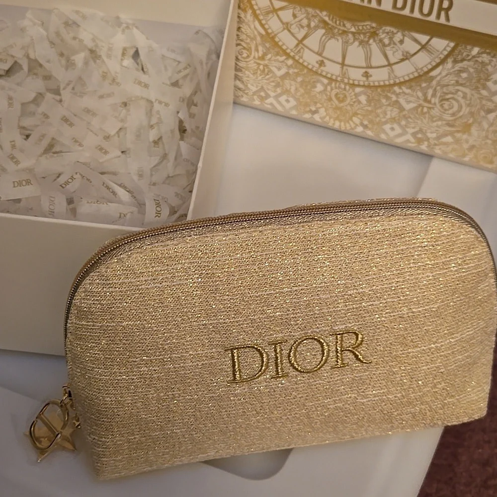 CHRISTIAN DIOR BOX & POUCH NEW